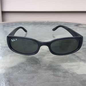 Polarized Ray bans!
